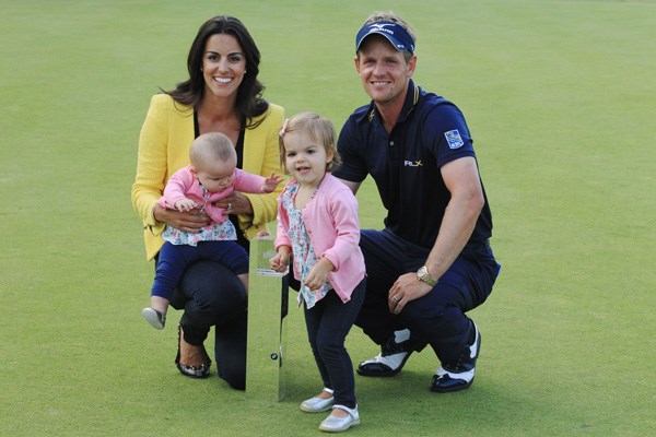2012年 BMW PGA選手権 ルーク・ドナルド ルーク・ドナルドはダイアン夫人、長女エルちゃん、次女ソフィアちゃんの目の前で世界一に返り咲いた。（David Cannon／Getty Images）