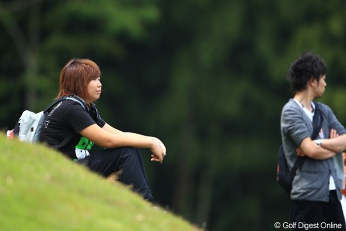 女子プロ発見！向山唯プロ 2012年 日本ゴルフツアー選手権 Citibank Cup Shishido Hills 初日 向山唯