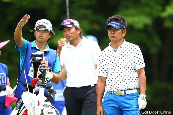 2012年 日本ゴルフツアー選手権 Citibank Cup Shishido Hills 2日目 藤田寛之＆梅原敦キャディ 弊社特集ページにも頻繁に登場して頂いていますね。本当に素敵なコンビネーションです