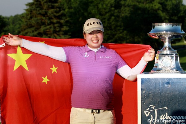 中国本土出身選手として初優勝を飾ったフォン・シャンシャン。今季は日本ツアーを含めて2勝目だ！
