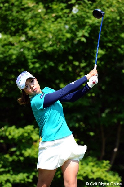 2012年 日医工女子オープンゴルフトーナメント 初日 中村香織