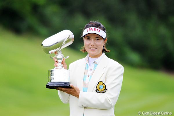 全美貞が今季2勝目！原江里菜は1打届かず
