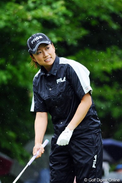 2012年 日医工女子オープンゴルフトーナメント 最終日 原江里菜 3シーズンぶりとなる2位フィニッシュを遂げた原江里菜。アドレス前の笑顔のワケとは・・・