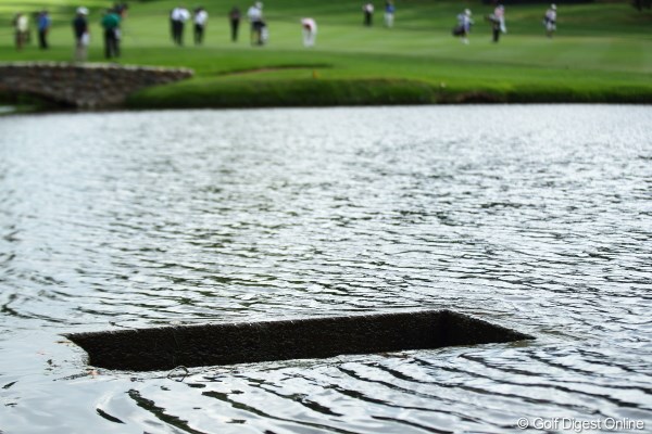 2012年 WGCブリヂストンインビテーショナル 最終日 16番ホールの池