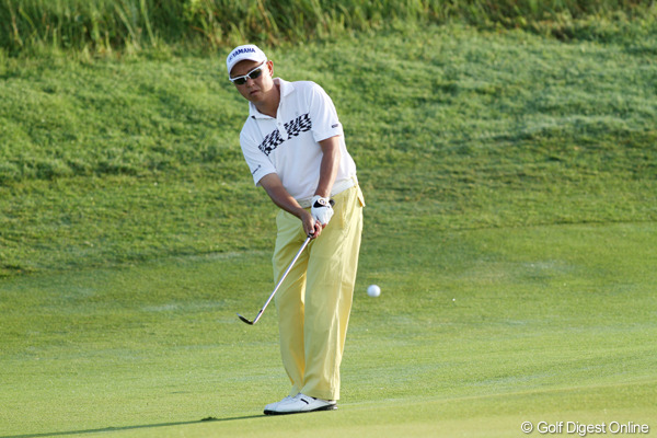 谷口徹 藤田寛之も2日目に期待 イーブンパーの45位タイ