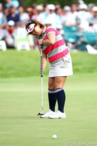 2012年 NEC軽井沢72ゴルフトーナメント 最終日 吉田弓美子 プレーオフ6ホール目に1.5mのバーディパットを沈めて決着。ツアー初勝利を手にした吉田弓美子
