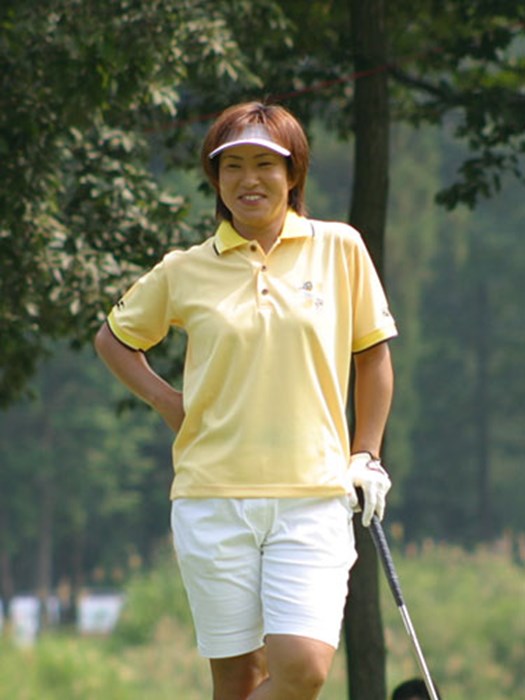 7時20分のトップスタートで首位に立った大場美智恵 2003年 日本女子プロゴルフ選手権大会コニカミノルタ杯 初日 大場美智恵