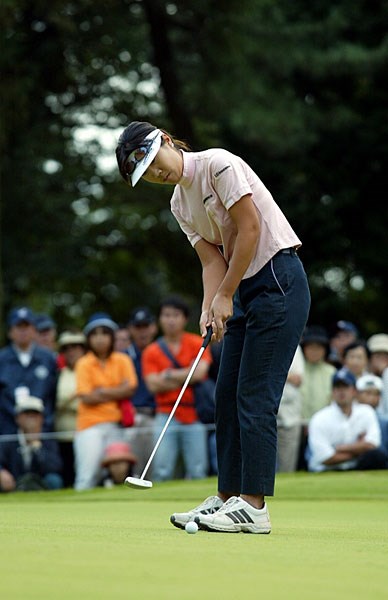 2003年 日本女子オープンゴルフ選手権競技 最終日 李知姫 ウィニングパット！のはずが・・・4パットしてしまった李知姫