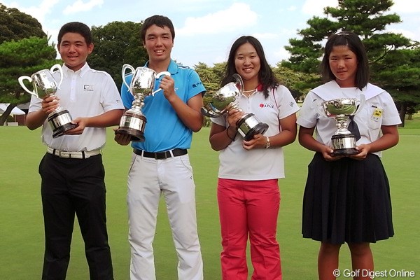 2012年 日本ジュニアゴルフ選手権競技  田辺一成、小西健太、鬼頭桜、松原由美（左から） 今年の日本ジュニアを制した4人。小西健太は2年ぶり2勝目となった。