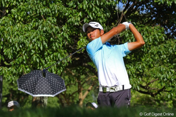 2012年 関西オープンゴルフ選手権競技 2日目 鍋谷太一（アマ） 高校1年生の鍋谷太一が18位タイで予選突破。ツアー初出場とは思えない強心臓ぶりだ