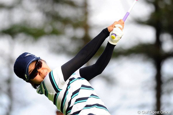 2012年 ニトリレディスゴルフトーナメント 2日目 比嘉真美子 巻き返しは叶わず、プロデビュー戦を予選落ちで終えた比嘉真美子