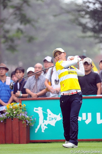 2012年 ニトリレディスゴルフトーナメント 最終日 横峯さくら 最終日に「68」をマークし14位タイに浮上。次週はスキップし、「日本女子プロ」に向けて調整を進める