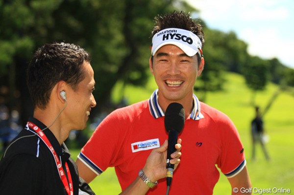 2012年 VanaH杯KBCオーガスタゴルフトーナメント 最終日 金亨成 いつもサングラスを掛けてプレーしているヒョンソン。素顔は可愛い感じですよ。日本ツアー初優勝でリベンジ達成！おめでとう！