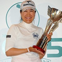 昨年大会を制し、嬉しいツアー初勝利を手にした中国のイエ・リーイン 2012年 ゴルフ5レディスプロゴルフトーナメント 事前情報 イエ・リーイン