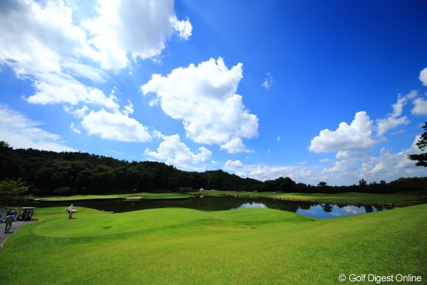 タラオCC／日本女子プロゴルフ選手権 タラオCC 今年は深く伸ばされたラフが特徴的。スコアメイクはラフ次第といえるだろう