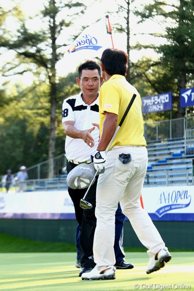 2012年 ANAオープンゴルフトーナメント 初日 平塚哲二 午後組スタート。7アンダーにして単独トップに躍り出た