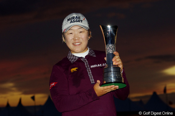 申智愛が記録的圧勝でメジャー2勝目！ 美香は4位で終戦