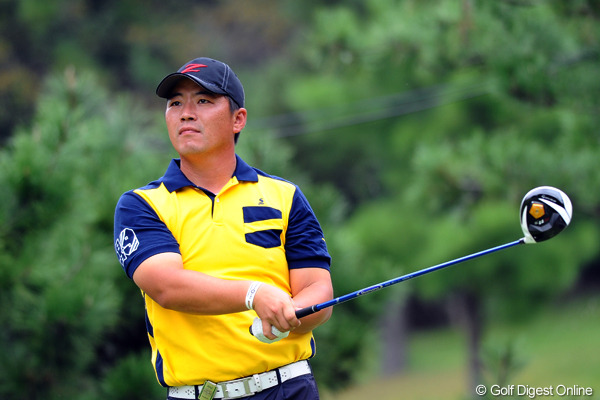 単独首位にH.W.リュー 川村が1打差を追う！石川は16位T