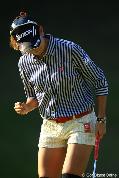 2012年 日本女子オープンゴルフ選手権競技  3日目 木戸愛 「一度でイイから見てみたい。ガッツポーズの木戸ちゃんの顔を。」歌丸です。