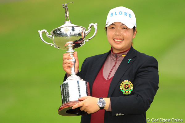 初日からの首位を守り、フォン・シャンシャンが完全優勝！ 【国内女子