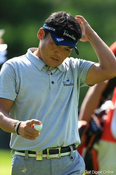 丸山茂樹、2位浮上も 苦悩の決勝ラウンドへ