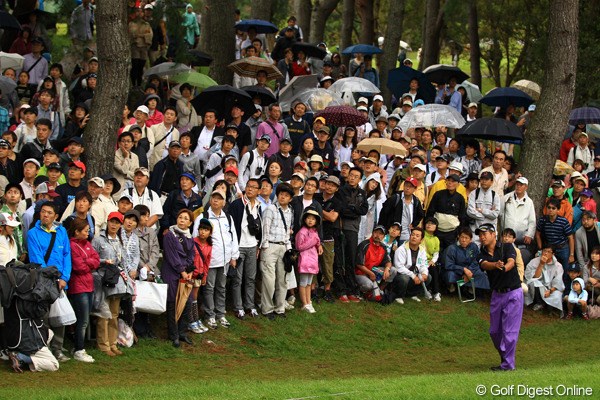 2012年 キヤノンオープン 最終日 池田勇太 9番ティショットは右へ。ここからのリカバリーも凄かったです。