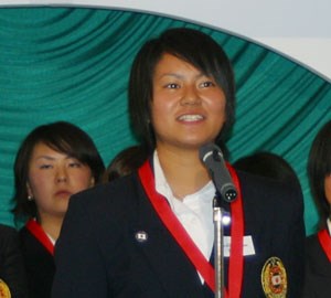 2003年度 JGA男女ナショナルチームメンバー表彰式 宮里藍 国内での活躍が目立った宮里藍だが、チームジャパンの一員としても海外で大活躍。ネイバーズトロフィーでは個人の部で1位に輝いた。