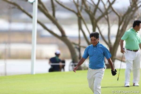 2012年 日本オープンゴルフ選手権競技 事前 友利勝良 “沖縄”“風”“プロ”といえば、やっぱりこの人をイメージするね。