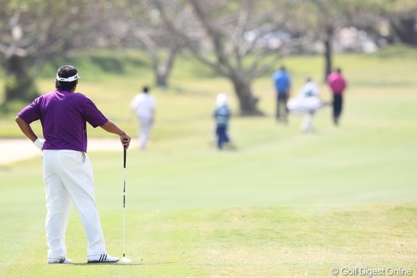 2012年 日本オープンゴルフ選手権競技 初日 尾崎将司 飛距離へのこだわりはやっぱりジャンボさん永遠のテーマ。ひとりだけツーオン狙ってました。