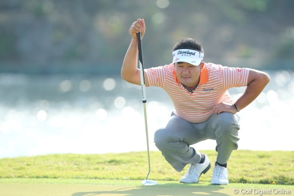 2012年 日本オープンゴルフ選手権競技 初日 ハン・リー こちらは米国版、川岸良兼プロ！
