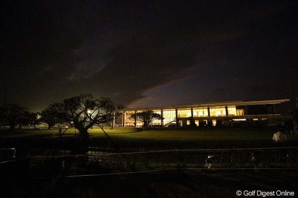 2012年 日本オープンゴルフ選手権競技 初日 クラブハウス