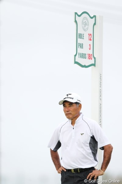 2012年 日本オープンゴルフ選手権競技 初日 友利勝良 沖縄の風は俺の風、どんどん吹け！・・・と勝手に想像してたけど92位タイ。