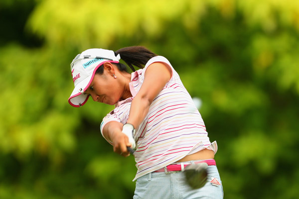 1つのボギーで流れが変わり後半に失速、11位タイに後退