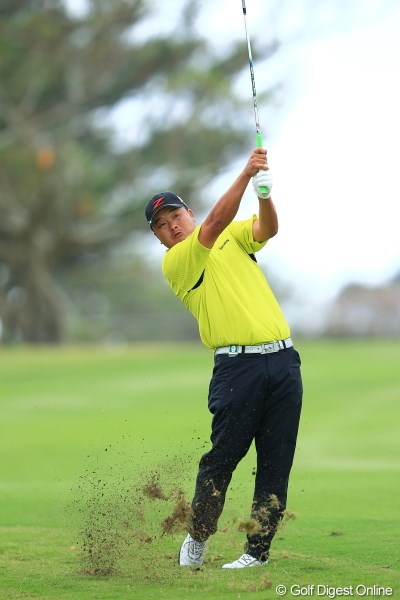 2012年 日本オープンゴルフ選手権競技 3日目 小田孔明 タテに振るから速いのかなぁ。