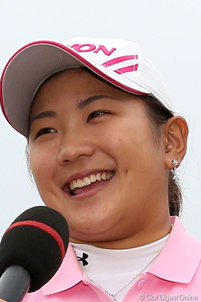 2012年 富士通レディース 最終日  成田美寿々