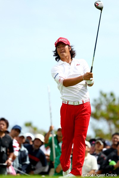 2012年 日本オープンゴルフ選手権競技 最終日 石川遼 フェアウェイキープがままならず、最終日は「78」と崩れ終戦。35位タイでフィニッシュした石川遼