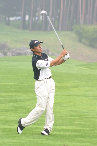 2002年 日本ゴルフツアー選手権イーヤマカップ 2日目 佐藤信人 唯一の2桁アンダー、佐藤信人