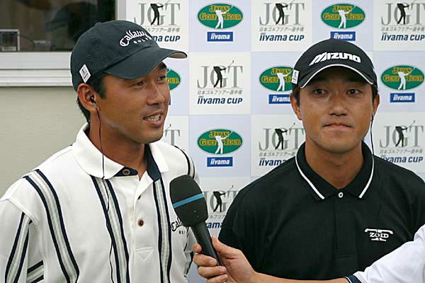 2002年 日本ゴルフツアー選手権イーヤマカップ 3日目 久保谷健一 今度は久保谷が首位に立った