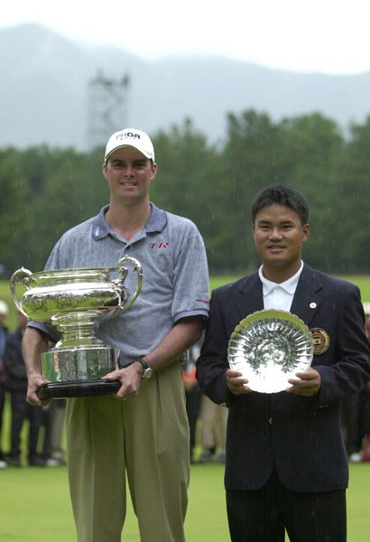 2002年 日本オープンゴルフ選手権競技 最終日 デビッド・スメイル 宮里優作 ビッグタイトルで初優勝のスメイル、そして2年連続ローアマの宮里優作