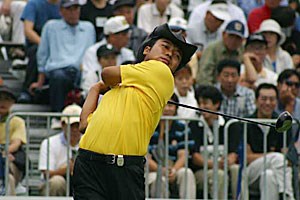 2002年 日本ゴルフツアー選手権イーヤマカップ 3日目 片山晋呉 片山晋呉左素振り