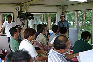 2002年 日本ゴルフツアー選手権イーヤマカップ 最終日 記者会見場の様子