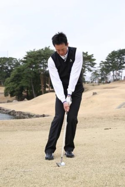 アプローチでザックリが出る場合の応急処置 ミスを治す Gdo ゴルフレッスン 練習