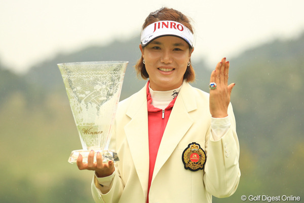全美貞が今季4勝目！藤本麻子は追い上げ及ばず