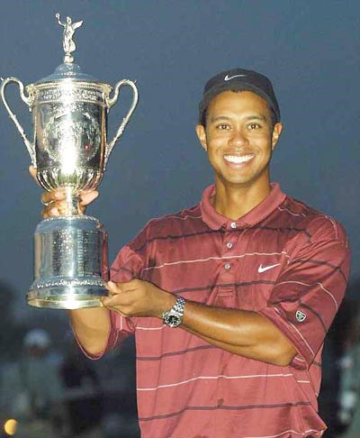 2002年 全米オープン 最終日 タイガー・ウッズ 今大会唯一のアンダーパーで回り、メジャー2連勝をあげたタイガー・ウッズ