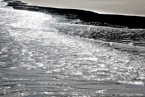 2012年 大王製紙エリエールレディスオープン 事前 光る海 コース近くの海岸、太陽に照らされキラキラ光ってとても綺麗でしたよ