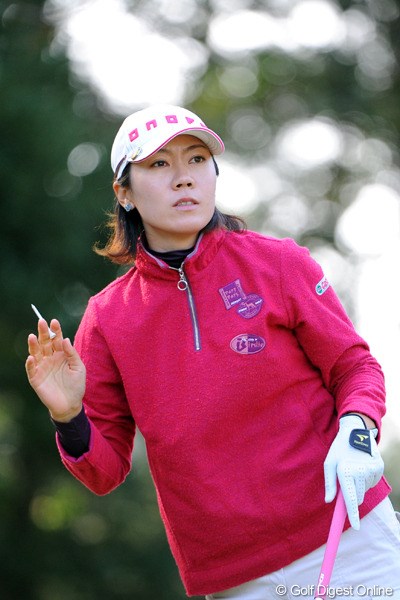 2012年 LPGAツアーチャンピオンシップリコーカップ 最終日 李知姫 1イーグル、2バーディ、2ボギーで昨日の12位から浮上。女子韓流勢のボスとして貫禄の7位フィニッシュ。