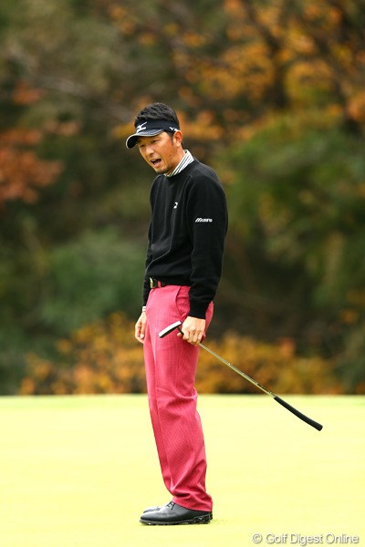 2012年 ゴルフ日本シリーズJTカップ 2日目 小林正則 7番、入ると思われたパットがわずかにハズレ「あれ～？」