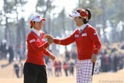 2012年 日韓女子プロゴルフ対抗戦 初日 李知姫＆全美貞