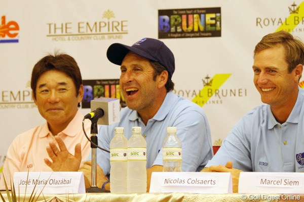 2012年 ザ・ロイヤルトロフィ 初日 尾崎直道、ホセ・マリア・オラサバル、ニコラス・コルサート