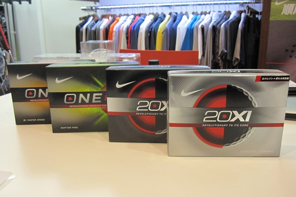 「20XI X」「20XI X」「ONE RZN X」「ONE RZN」の4種類が発売
